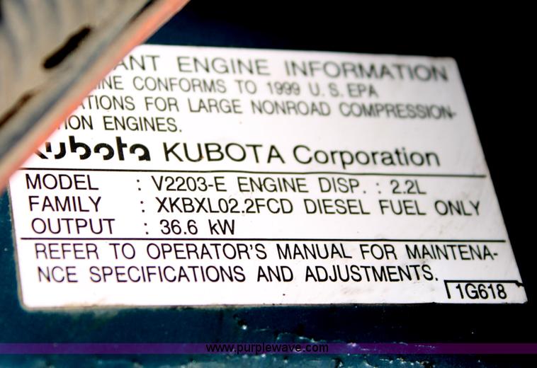 image for item C2514 2000 Bobcat 331C compact excavator