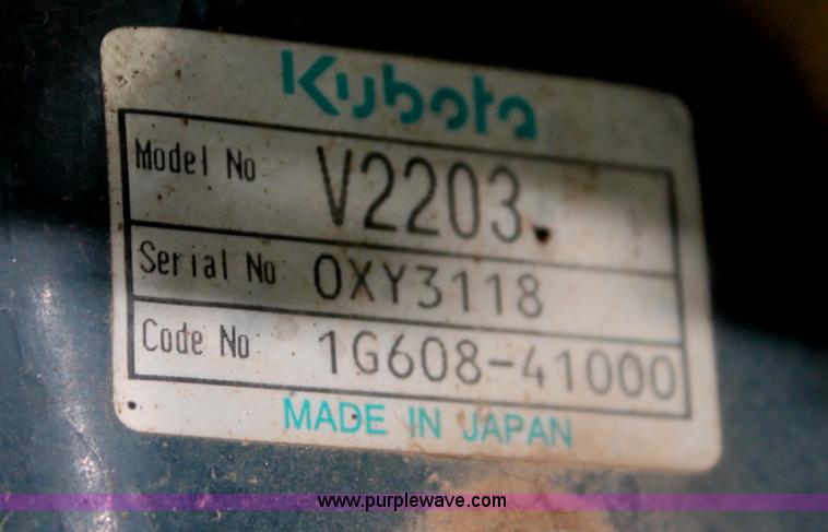 image for item C2514 2000 Bobcat 331C compact excavator