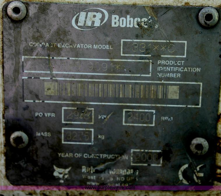 image for item C2514 2000 Bobcat 331C compact excavator