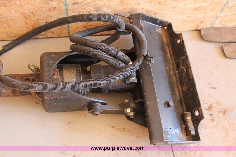 image for item C2516 Toro Dingo TX420 compact track loader