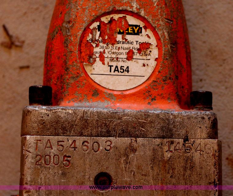 image for item C2516 Toro Dingo TX420 compact track loader