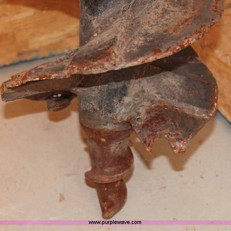 image for item C2516 Toro Dingo TX420 compact track loader