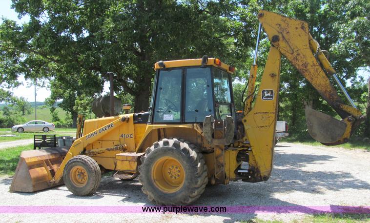 image for item D3279 1986 John Deere 410C backhoe
