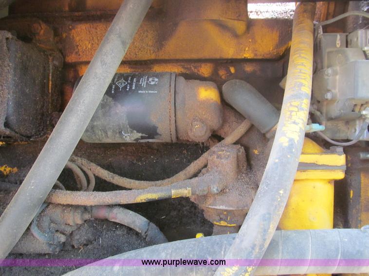 image for item D3279 1986 John Deere 410C backhoe