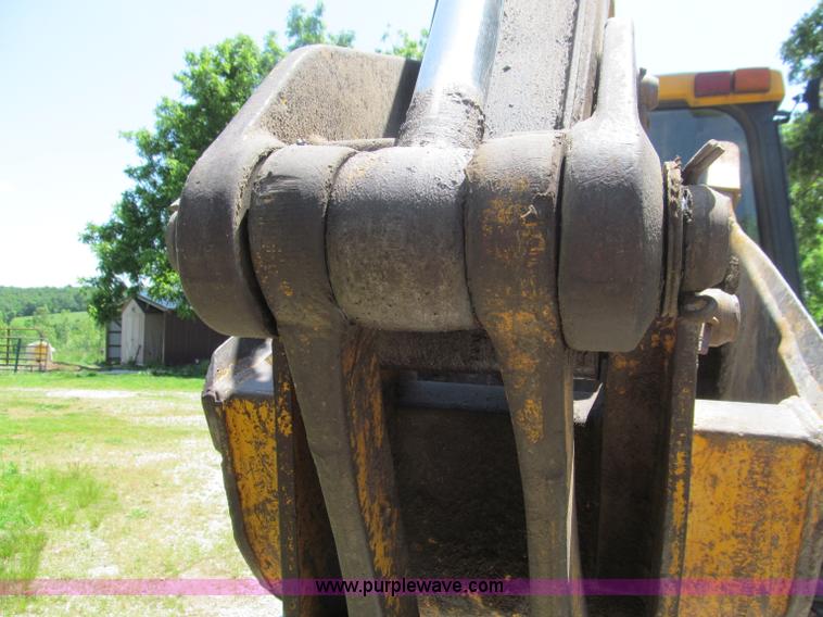 image for item D3279 1986 John Deere 410C backhoe