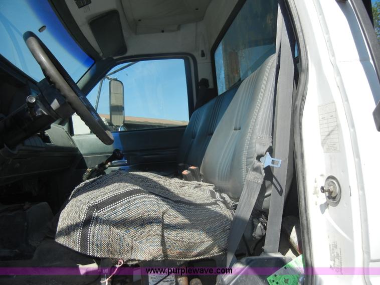 image for item D4117 1998 GMC C6500 flatbed truck