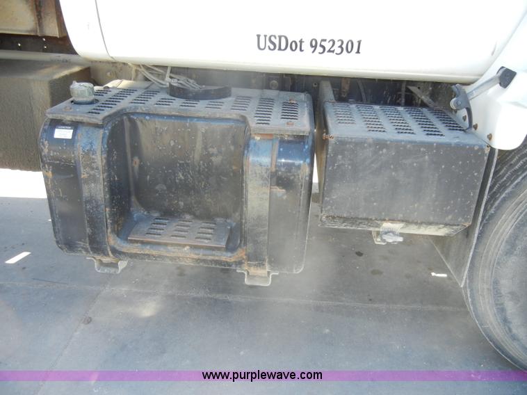 image for item D4117 1998 GMC C6500 flatbed truck