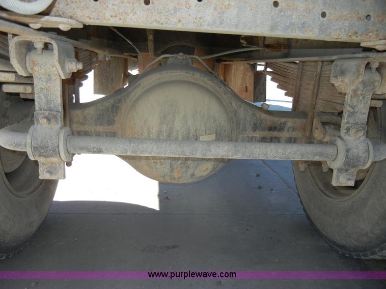 image for item D4117 1998 GMC C6500 flatbed truck