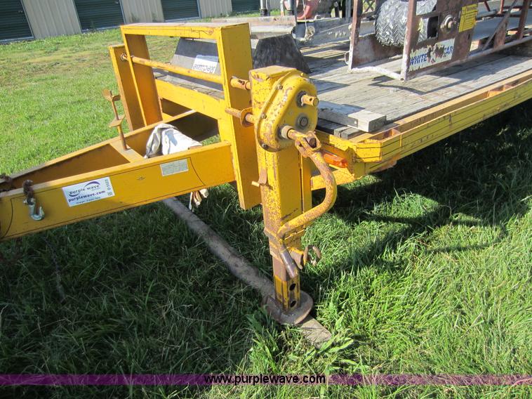 image for item D5523 1993 equipment trailer