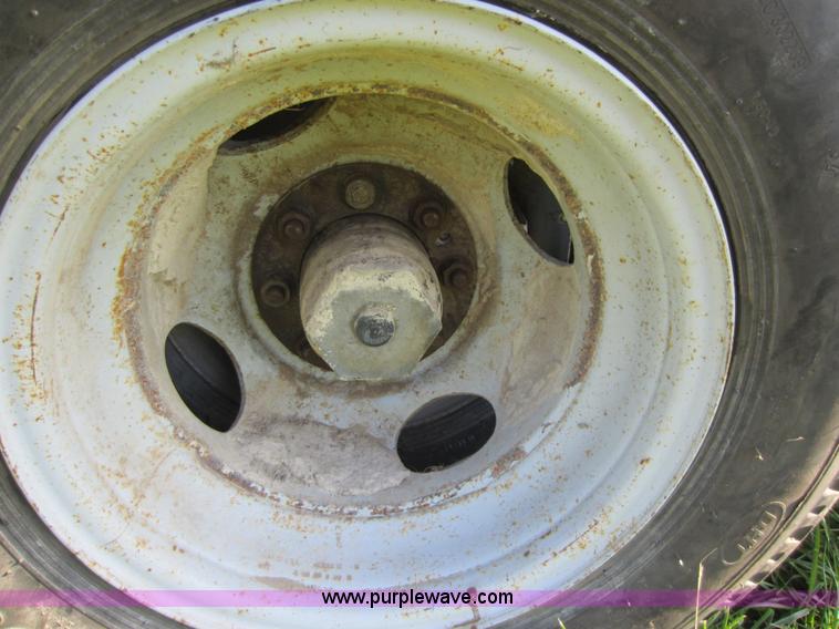 image for item D5523 1993 equipment trailer