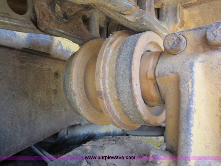 image for item D5527 1973 Caterpillar D7F dozer