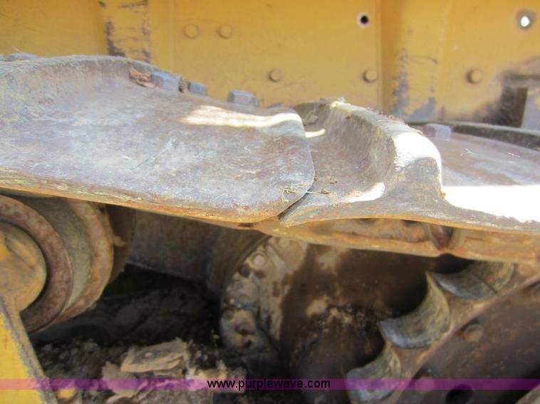 image for item D5527 1973 Caterpillar D7F dozer