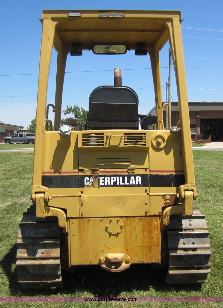 image for item D5541 1989 Caterpillar D3C dozer