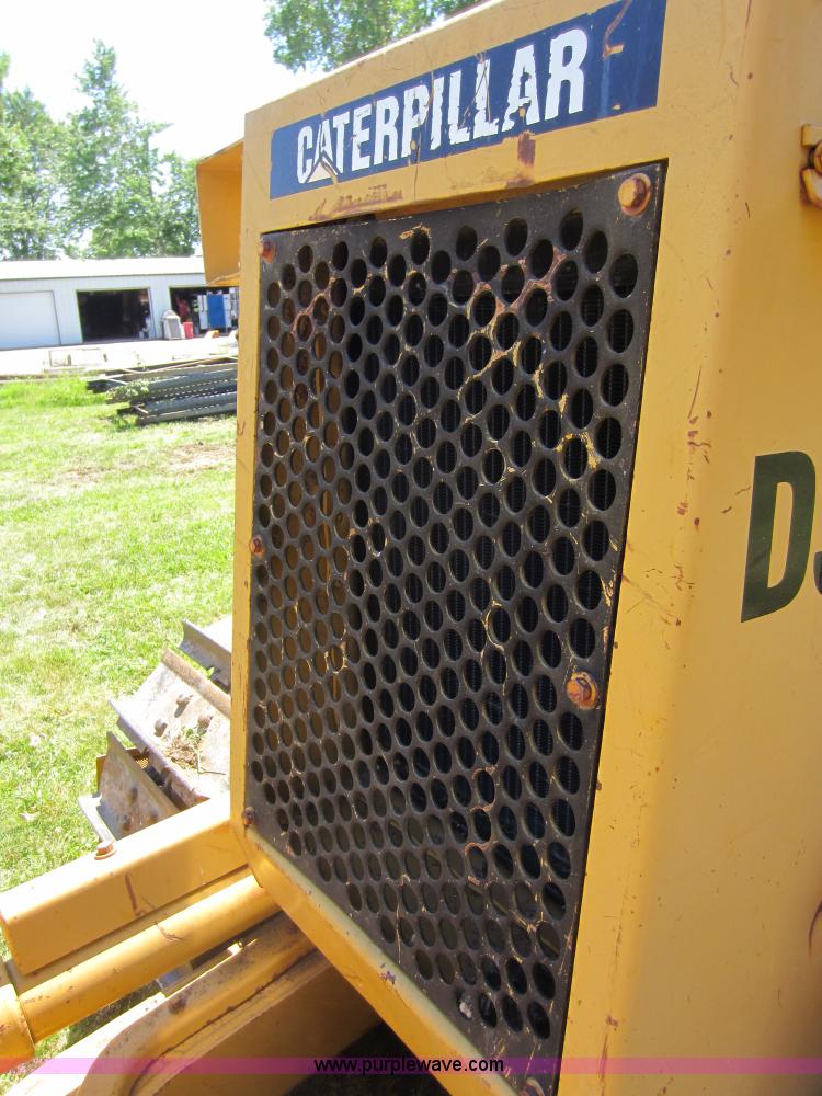 image for item D5541 1989 Caterpillar D3C dozer