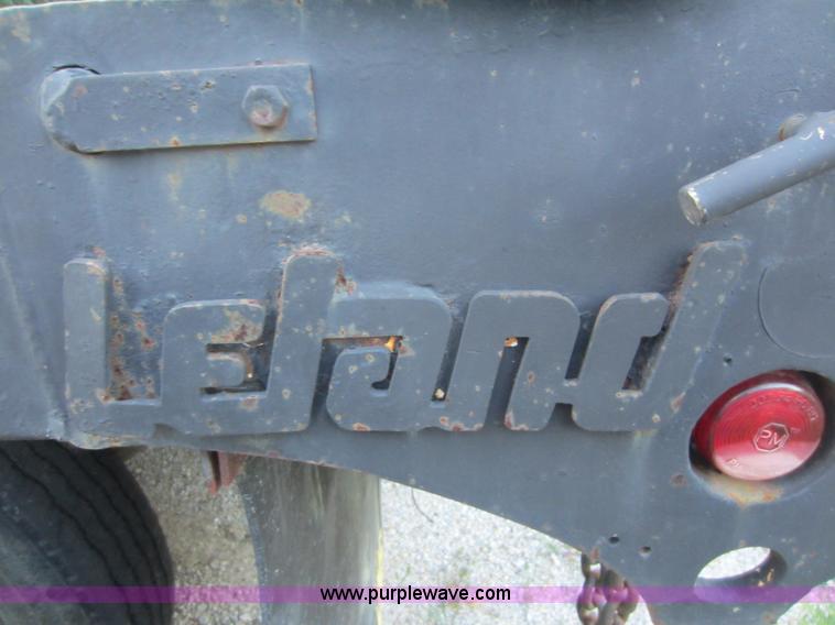 image for item D5545 1994 Ford F600 winch truck