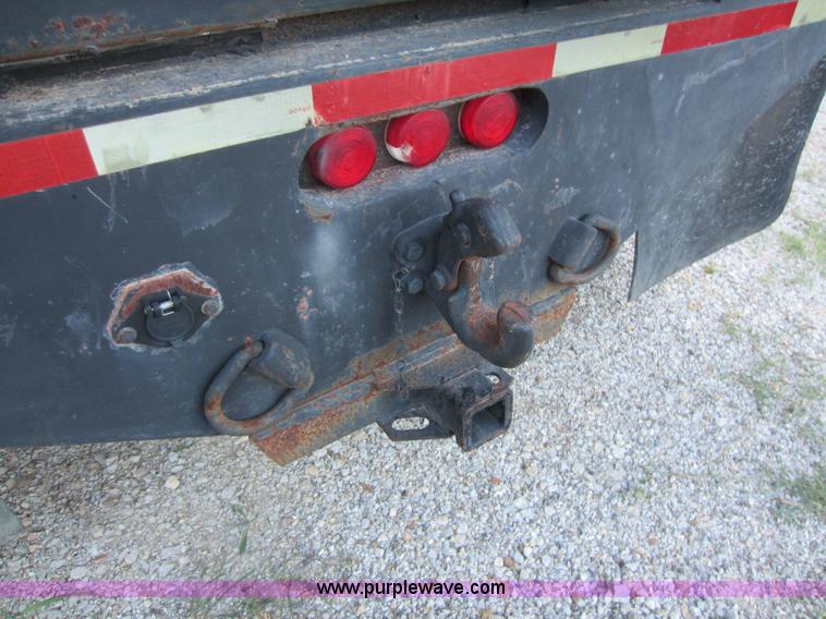 image for item D5545 1994 Ford F600 winch truck