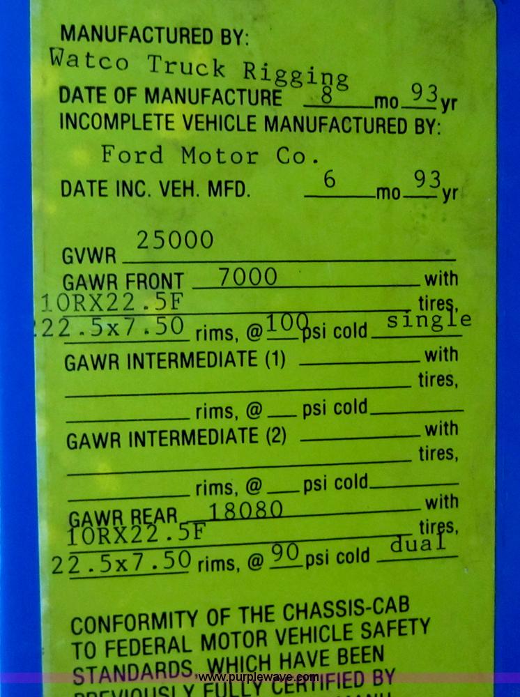 image for item D5545 1994 Ford F600 winch truck