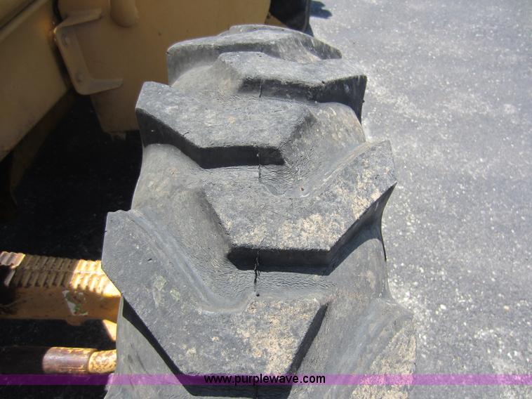 image for item D5547 1997 Caterpillar 416C backhoe