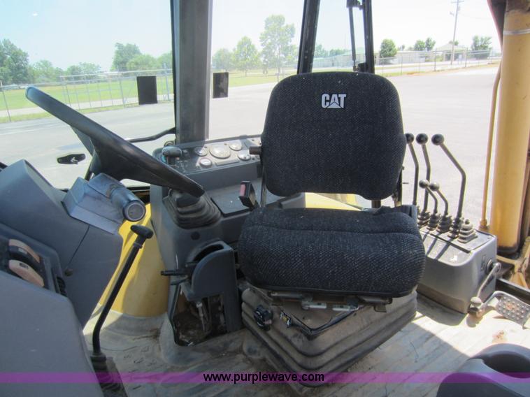 image for item D5547 1997 Caterpillar 416C backhoe