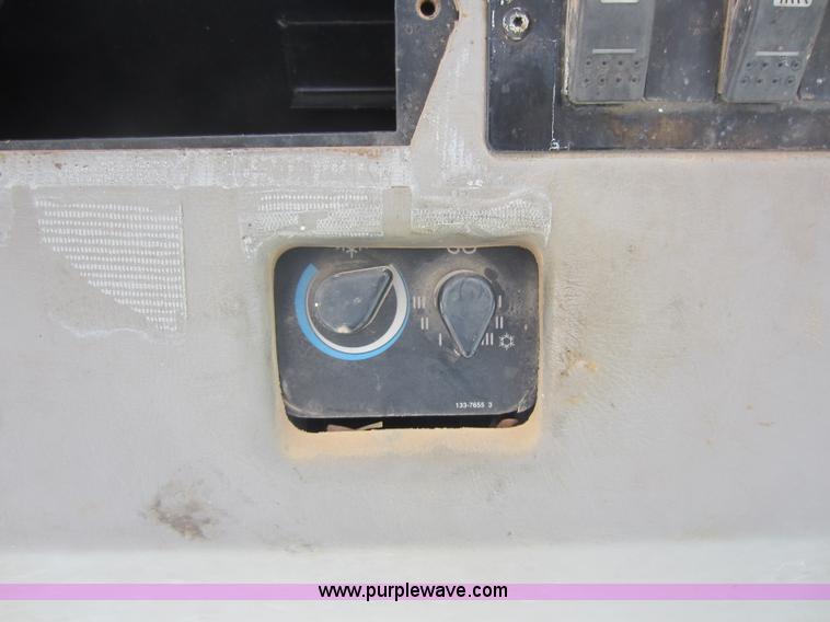 image for item D5547 1997 Caterpillar 416C backhoe