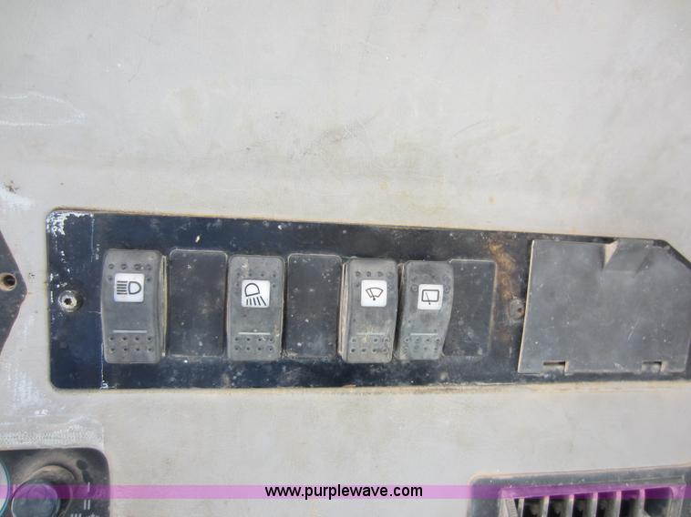 image for item D5547 1997 Caterpillar 416C backhoe