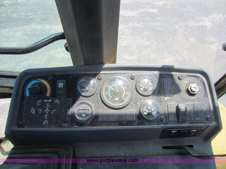 image for item D5547 1997 Caterpillar 416C backhoe
