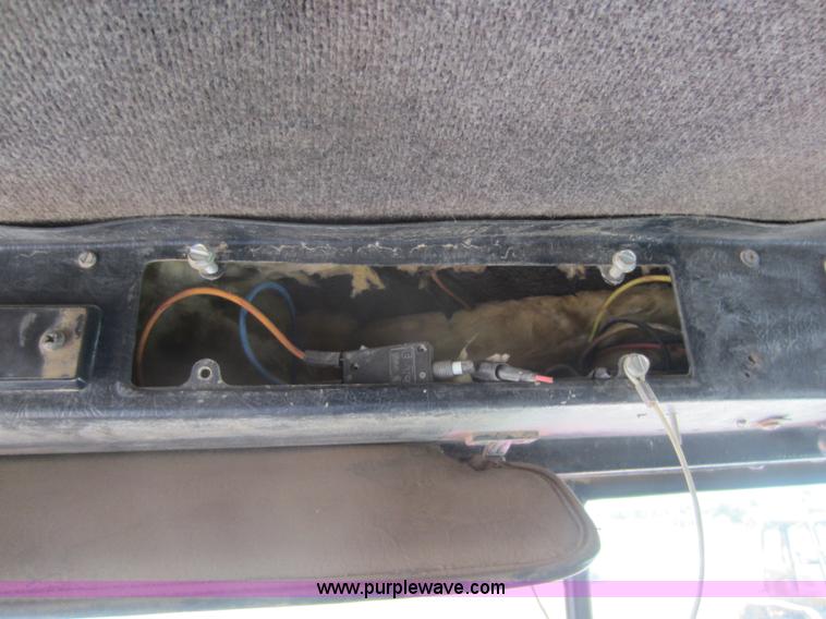 image for item D5548 1984 Kenworth W900 dump truck