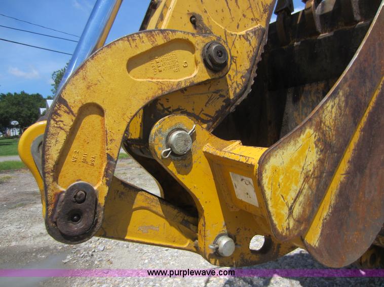 image for item D5565 1998 John Deere 310SE backhoe