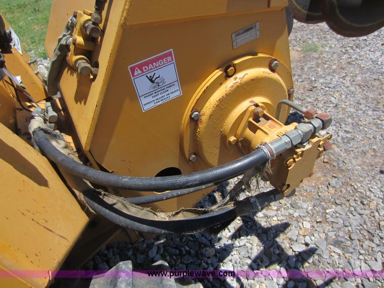image for item D5566 1995 Case 660 trencher