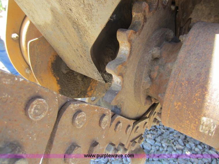 image for item D5566 1995 Case 660 trencher