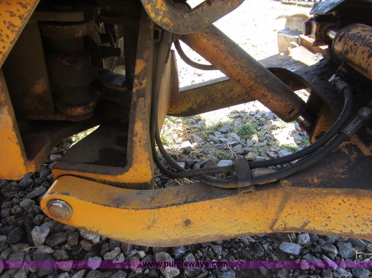 image for item D5566 1995 Case 660 trencher