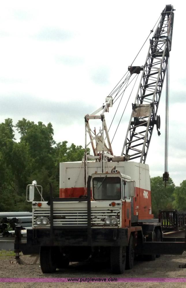 image for item D7934 1970 Link-Belt  HC-78B crane
