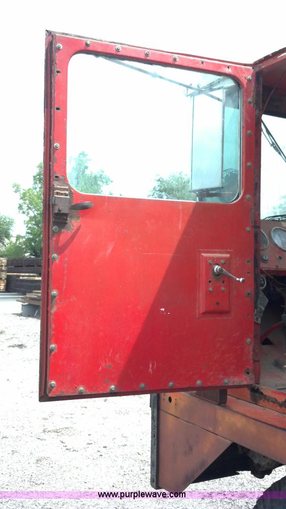 image for item D7934 1970 Link-Belt  HC-78B crane