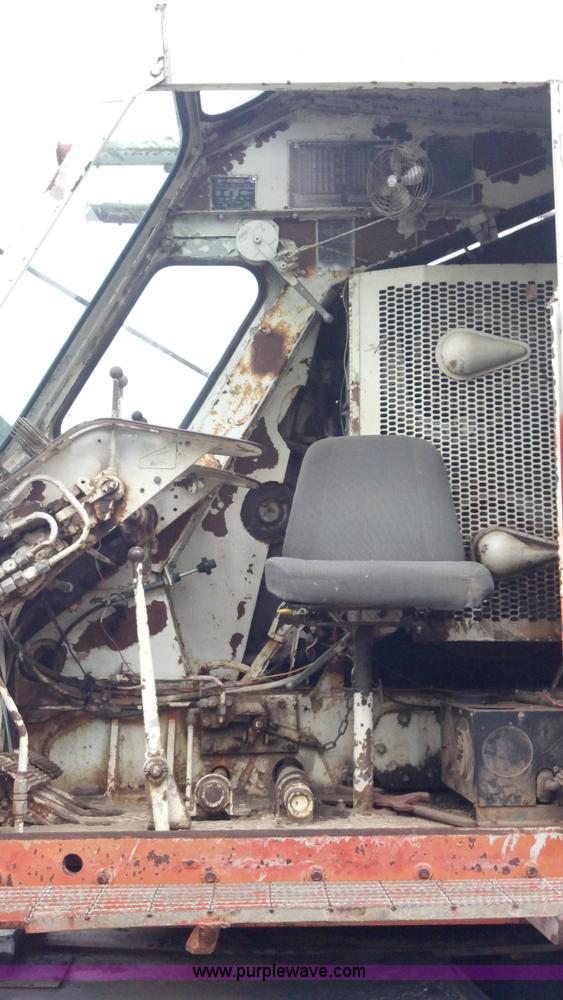 image for item D7934 1970 Link-Belt  HC-78B crane