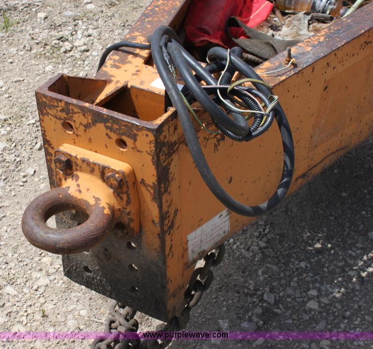 image for item D7995 2003 tandem axle tilt deck trailer