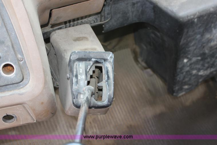 image for item D7996 1993 Ford LT8000 tandem axle water tender truck