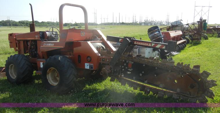 image for item N9760 Ditch Witch 6510 trencher
