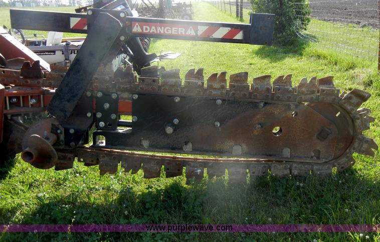 image for item N9760 Ditch Witch 6510 trencher