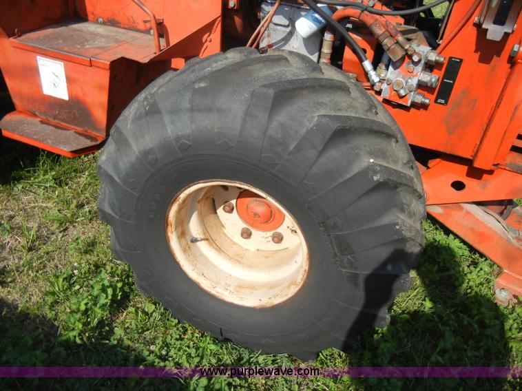 image for item N9760 Ditch Witch 6510 trencher