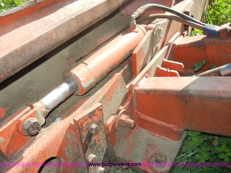 image for item N9760 Ditch Witch 6510 trencher