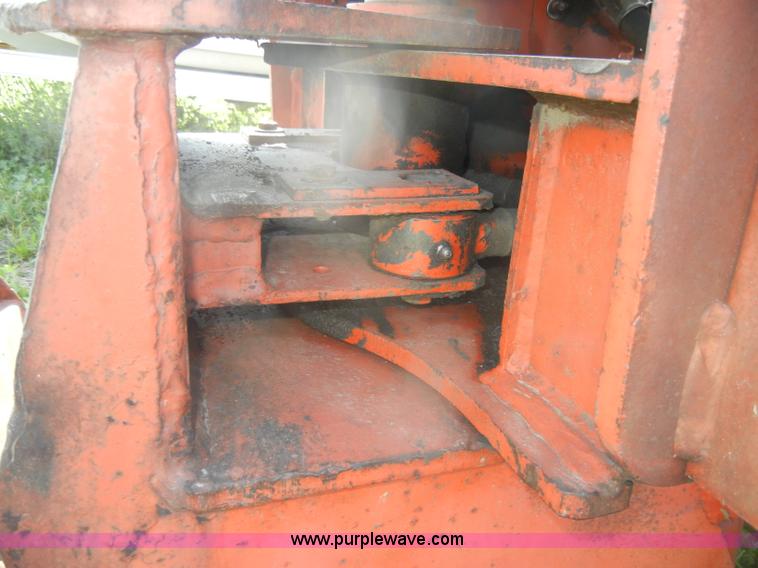 image for item N9760 Ditch Witch 6510 trencher