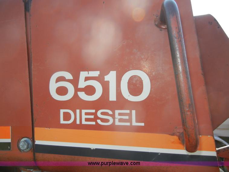 image for item N9760 Ditch Witch 6510 trencher