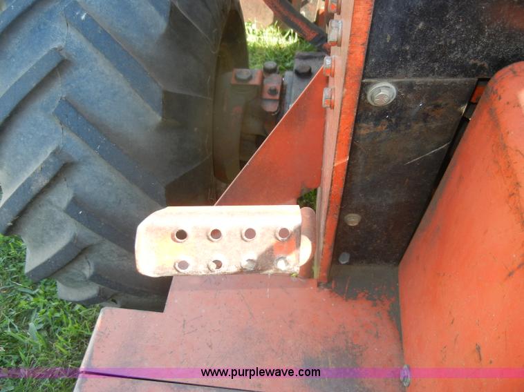 image for item N9760 Ditch Witch 6510 trencher