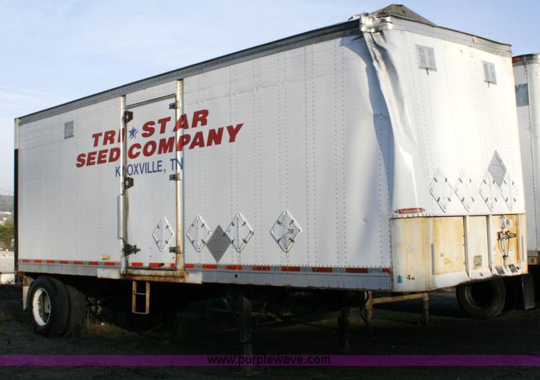 image for item A4934 1995 Trailmobile semi trailer