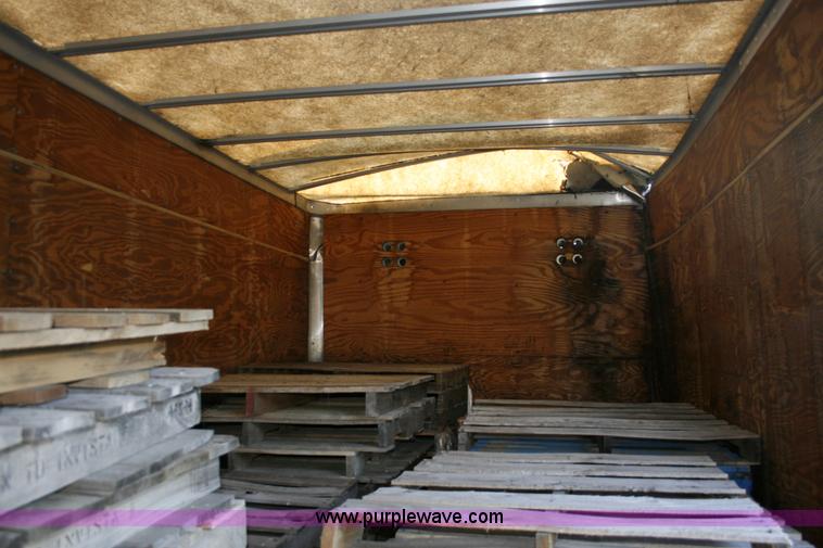 image for item A4934 1995 Trailmobile semi trailer