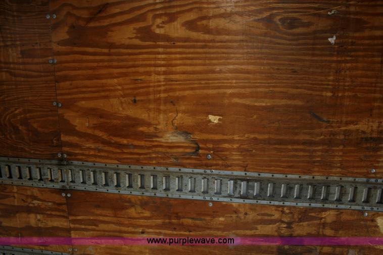 image for item A4934 1995 Trailmobile semi trailer