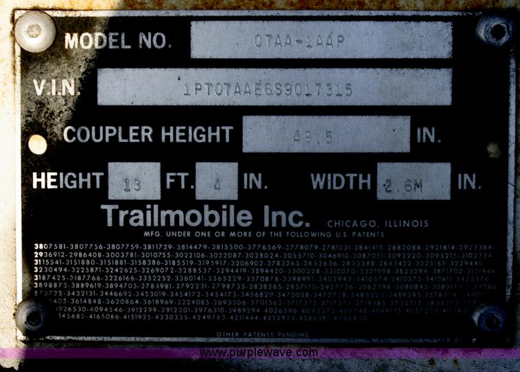 image for item A4934 1995 Trailmobile semi trailer