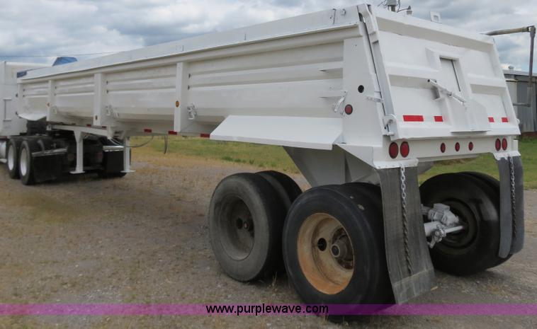 image for item B2374 1994 Lufkin 38' end dump trailer