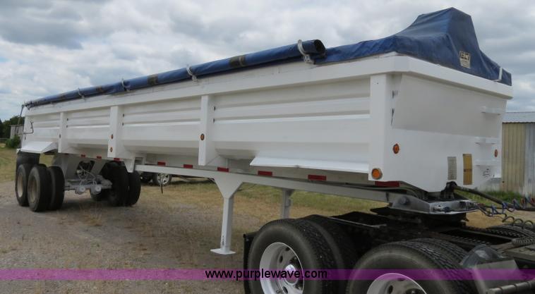 image for item B2374 1994 Lufkin 38' end dump trailer