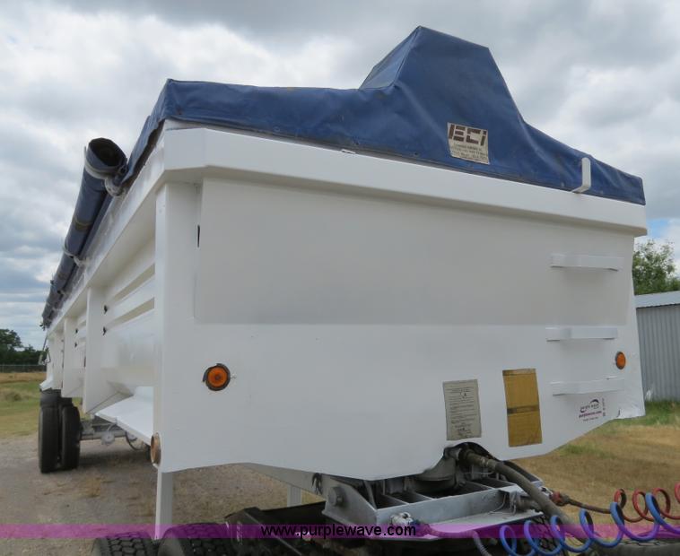 image for item B2374 1994 Lufkin 38' end dump trailer